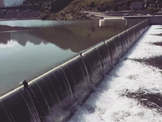 수자원 보존 프로젝트 공기 팽창식 고무 강 물 댐